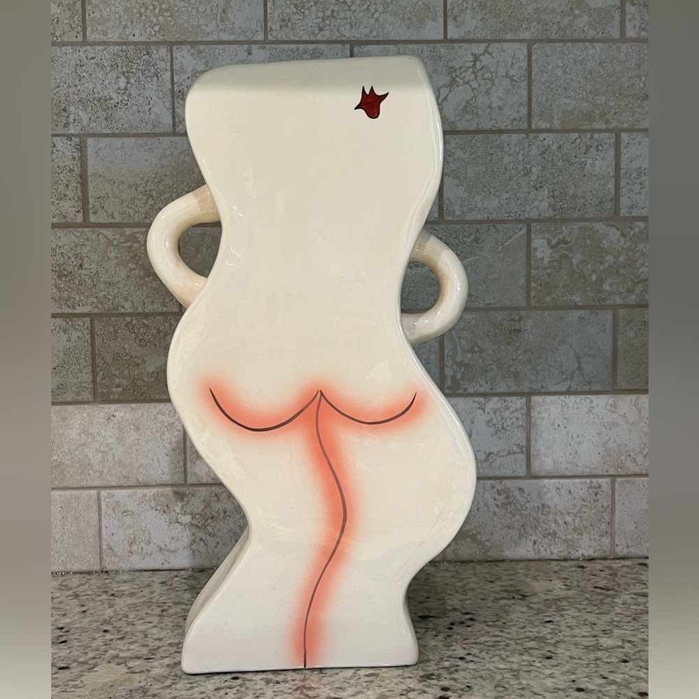 SWAK contemporary vase